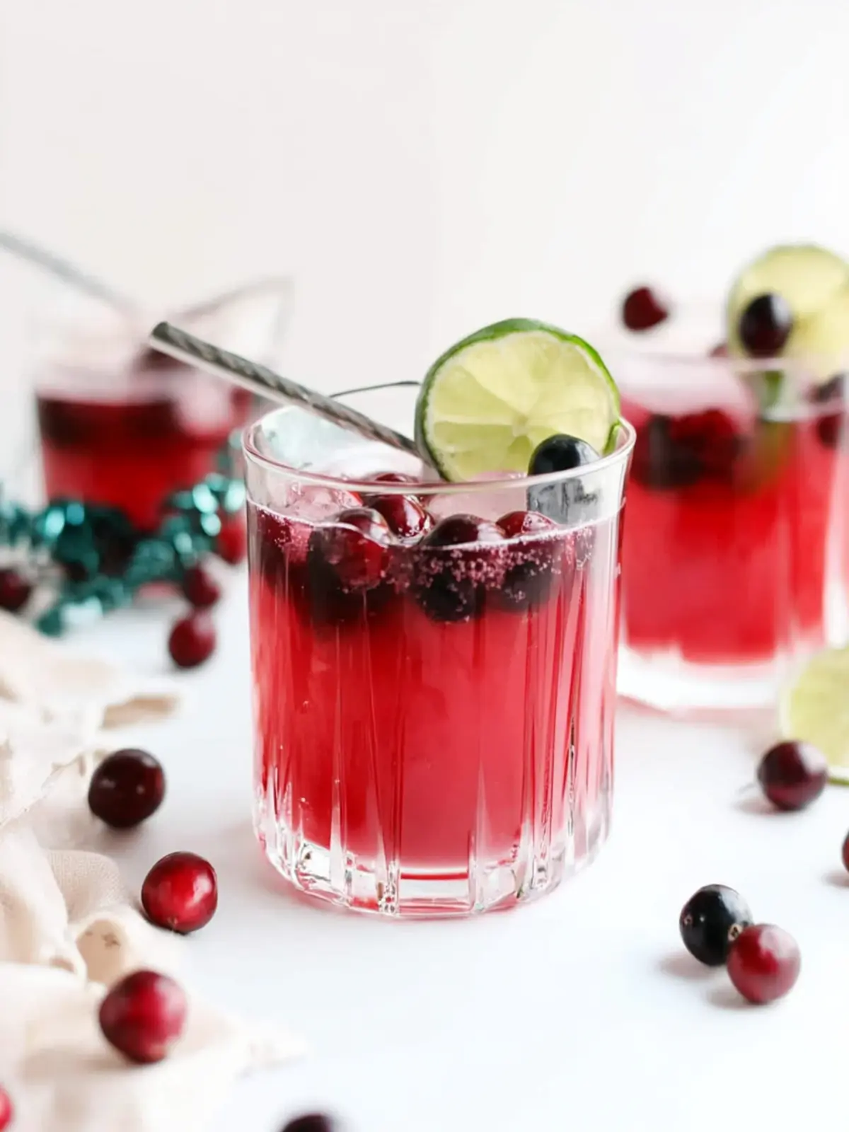 Cranberry Pitcher Margaritas: Refreshing Twist for Cheers! 2 Cranberry Pitcher Margaritas